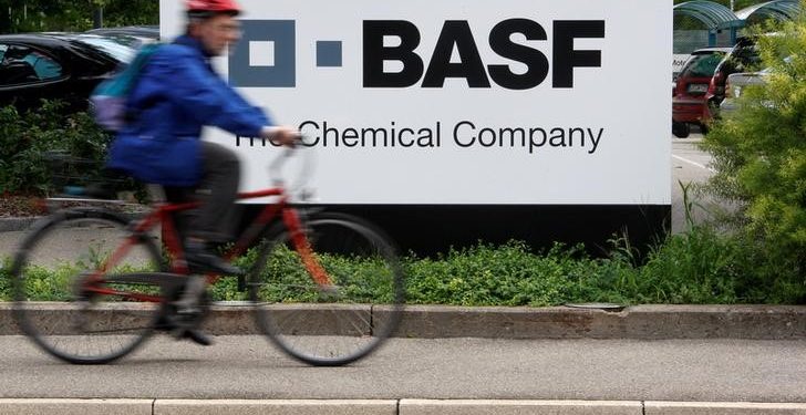 BASF results down on impairments, restructuring