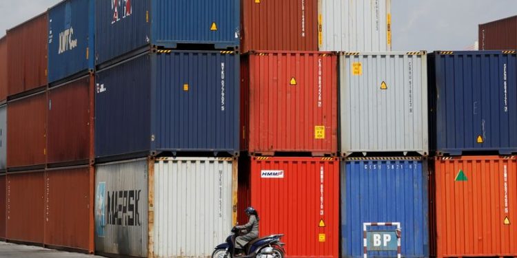 US top diplomat Rubio urges Vietnam to address trade imbalance